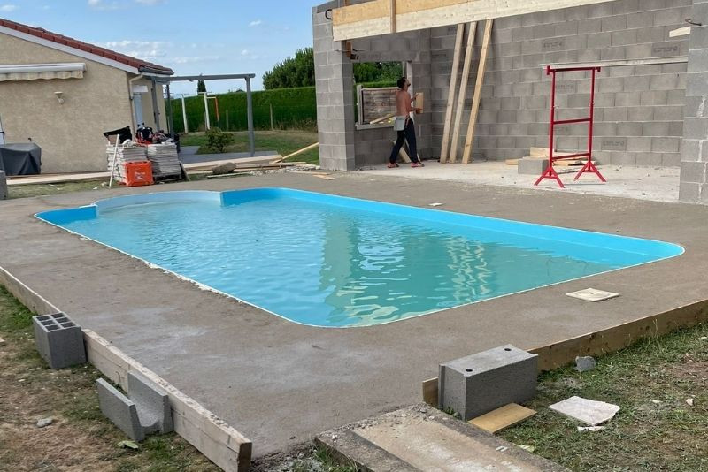 Construction de piscine en béton à Grenoble
