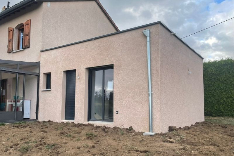 Projet d'agrandir : Extension de maison située à Roussillon