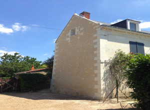 Rénovation de façade en pierre à Chelles