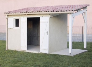 Abris de jardin en béton à Saint-Boès à Saint-Boès