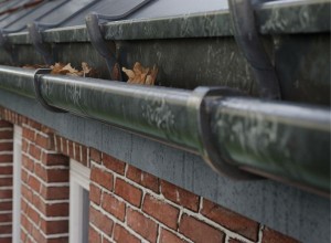 Nettoyage de gouttières à Poses