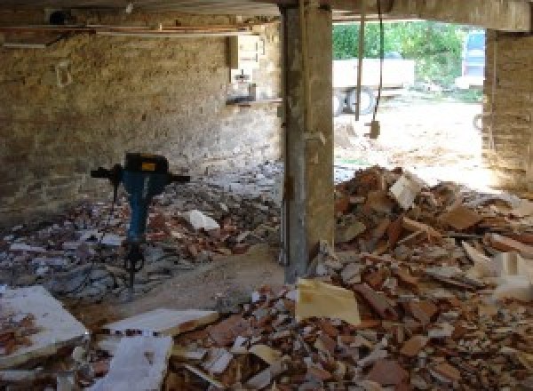 Démolition intérieure à L'Abergement-de-Cuisery