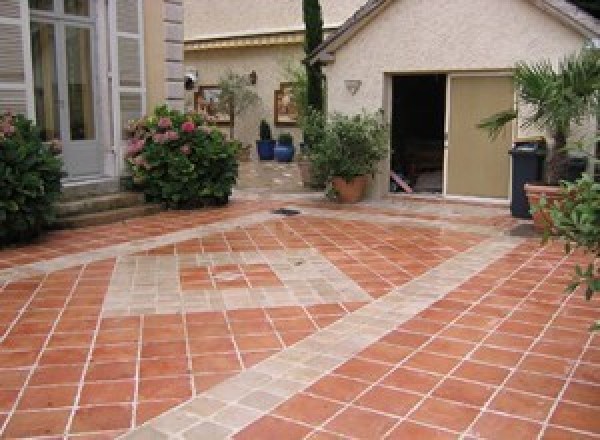 Terrasse carrelée à Amayé-sur-Seulles