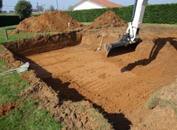 Terrassement de fondations à Azerables