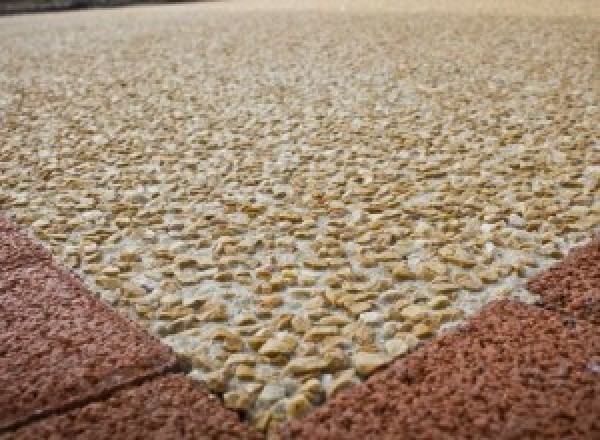 Sol en béton désactivé à Combre à Combre